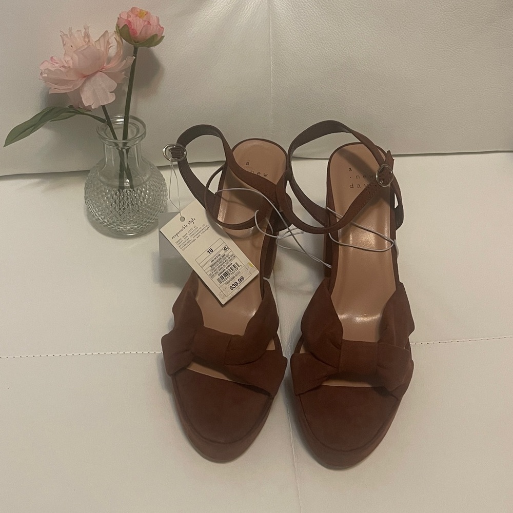 a new day Brown Platform Sandals
SKU #3 - Picture 3 of 5